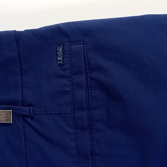IZOD Navy Blue Men's Flat Front Shorts Size 38x9 - Picture 4 of 15